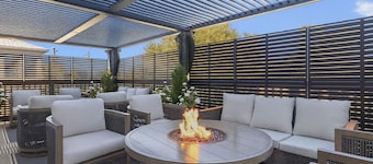 Spacious Seaside 5 bedroom 3.5 bath condo Across From Beach & Heart of Downtown