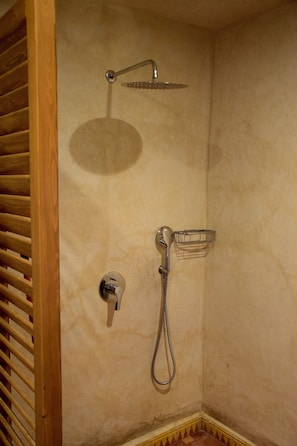 Towels, toilet paper