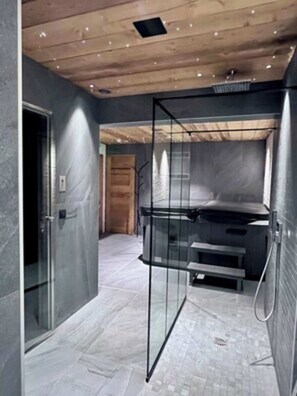 Interior - Apartment Gondola (Les Gets)