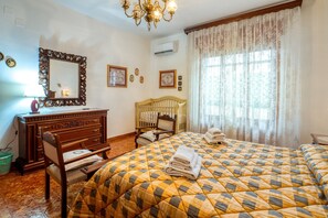 3 Schlafzimmer, Bügeleisen/Bügelbrett, WLAN