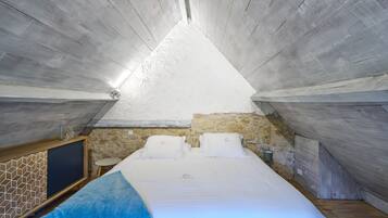 1 chambre, fer et planche Ă repasser, Wi-Fi, draps fournis