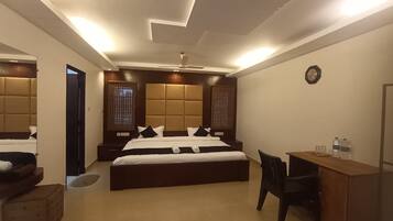 Kamar Quadruple Keluarga, pemandangan kebun | Wi-Fi gratis