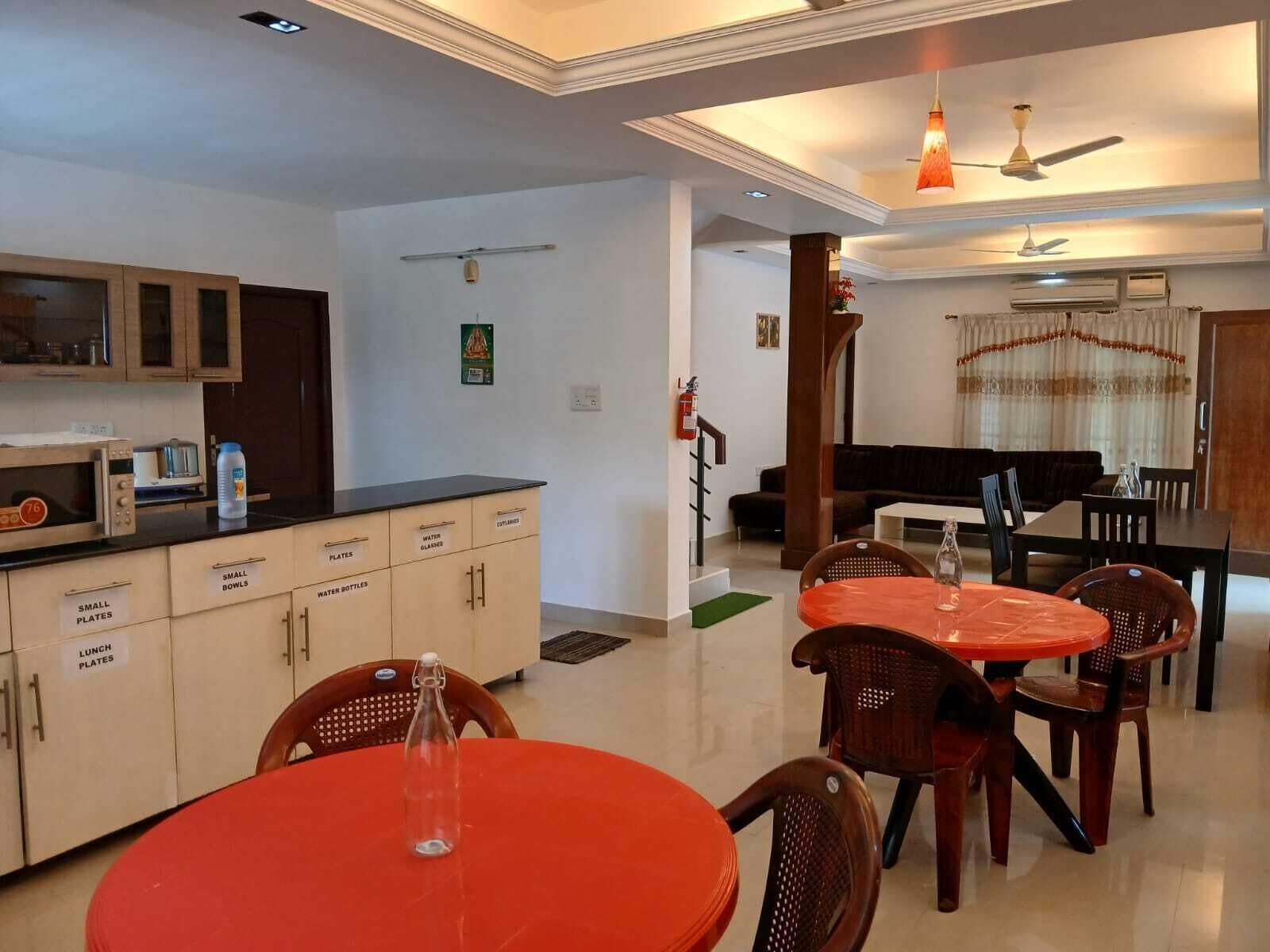 Family Bungalow | In-room dining