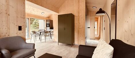 Waldbaude Max inkl. Sauna | Free WiFi, individually decorated, bed sheets