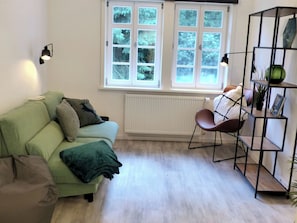 Waldhaus Staufenbergblick | Decoración personalizada, wifi gratis y ropa de cama 
