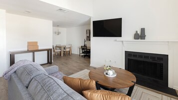 Apartment (1 Bedroom) | Living area | 50-inch TV with digital channels