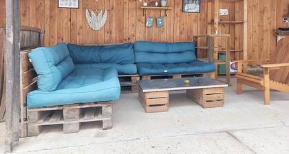 La Family House, spacieuse avec extérieur, jeux enfants, wifi et parking