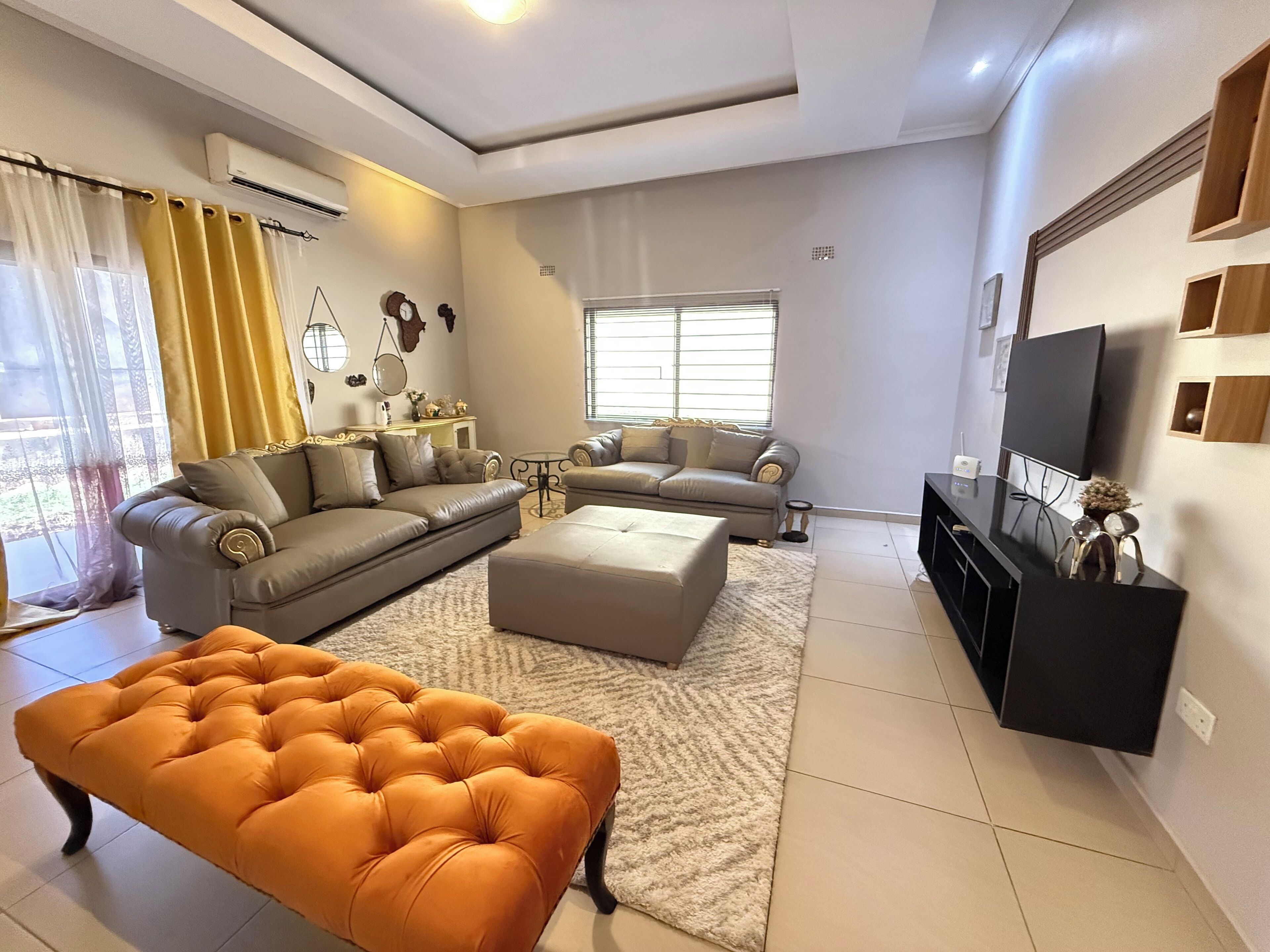 Apartemen, 3 kamar tidur, akses difabel, Boleh Merokok | Ruang keluarga