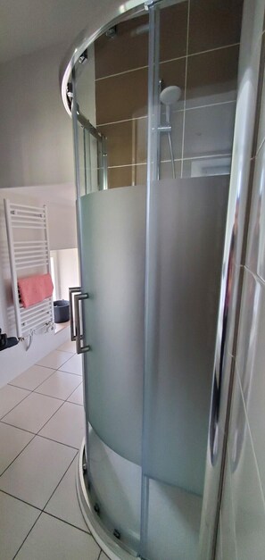 Dusche, Haartrockner