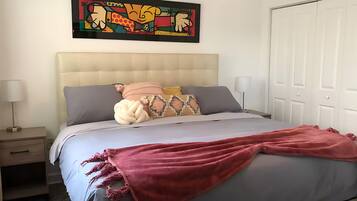 Appartement, 1 queensize bed met slaapbank, keuken | Verduisterende gordijnen, een strijkplank/strijkijzer, gratis wifi