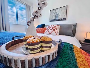 Apartment, 2 Schlafzimmer, Balkon | Verdunkelungsvorhänge, Bügeleisen/Bügelbrett, kostenloses WLAN