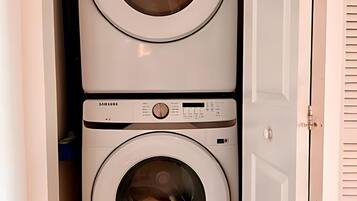 Appartement, 1 queensize bed met slaapbank, keuken | Interieur