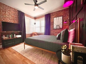 1 chambre, bureau, fer et planche à repasser, Wi-Fi