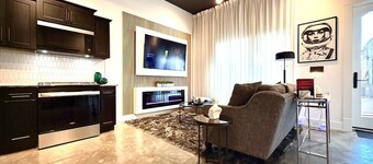 The Dim Light - One Bedroom