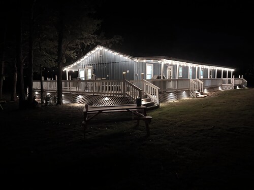 Ravenna Pond Retreat-Your Perfect Texas Getaway