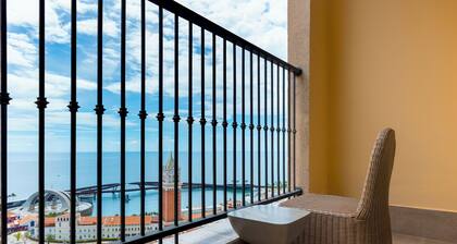 Neptune Grand Apartment Firework View Sunset Town Phu Quoc