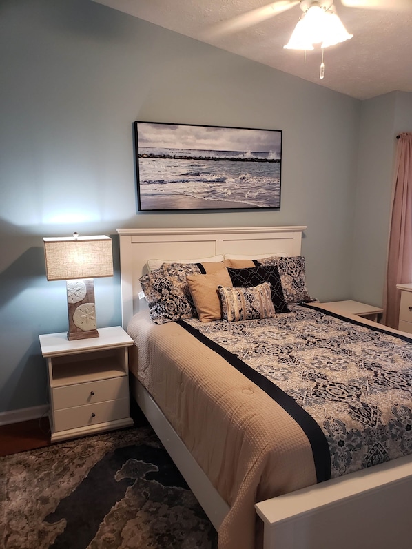 3 bedrooms, WiFi, bed sheets