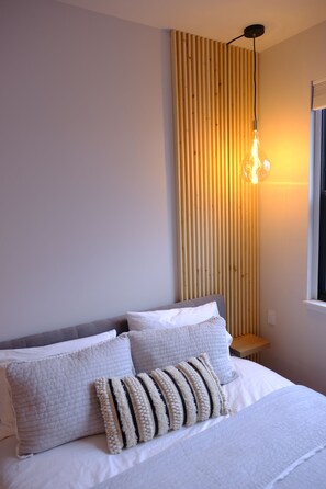 1 slaapkamer, een strijkplank/strijkijzer, gratis wifi, beddengoed