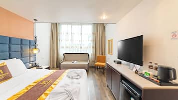 Superior Double Room | Desk, free WiFi