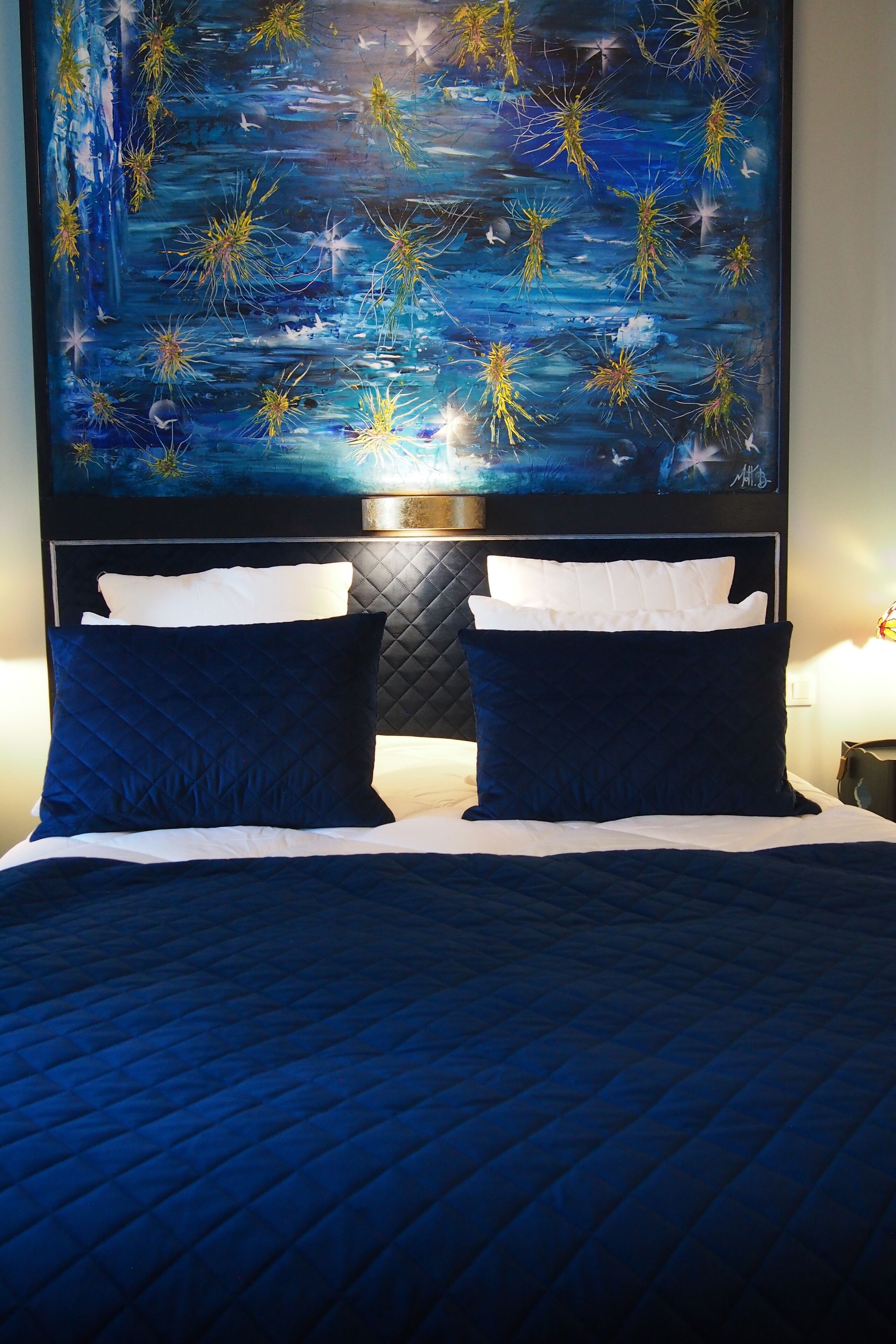 Habitación doble, vistas al jardín | Espacio para trabajar con un portátil, cortinas opacas, wifi gratis