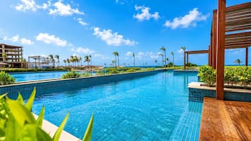 Indoor pool, 6 outdoor pools