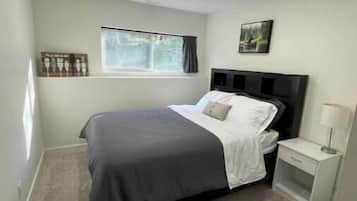 4 makuuhuonetta, internet, vuodevaatteet