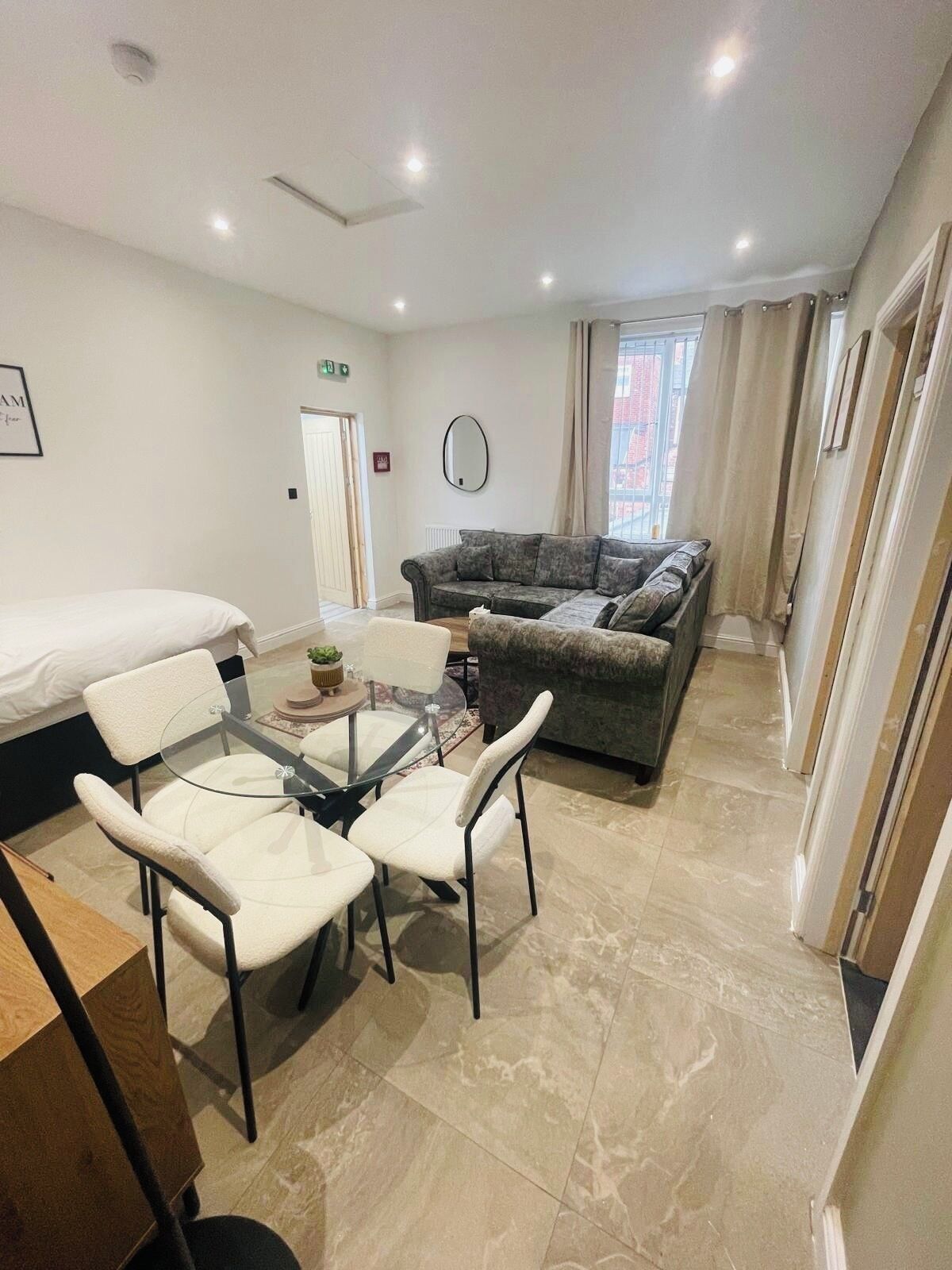 リビング エリア