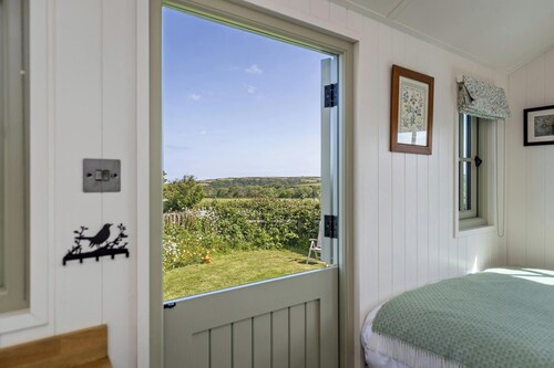 Cynefin, New Quay - One Bedroom Cottage, Sleeps 2