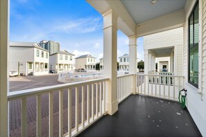 Hus – signature, 2 soverom, terrasse, ved stranden | Utsikt fra rommet