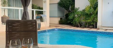 Piscina a l'aire lliure