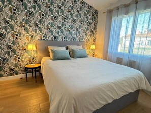 3 chambres, fer et planche à repasser, Wi-Fi