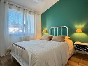 2 habitaciones, tabla de planchar con plancha y wifi 