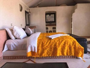 1 chambre, accès Internet, draps fournis