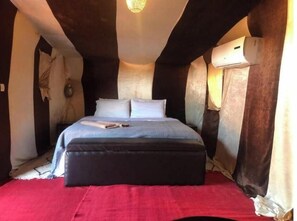 Accès Internet, draps fournis
