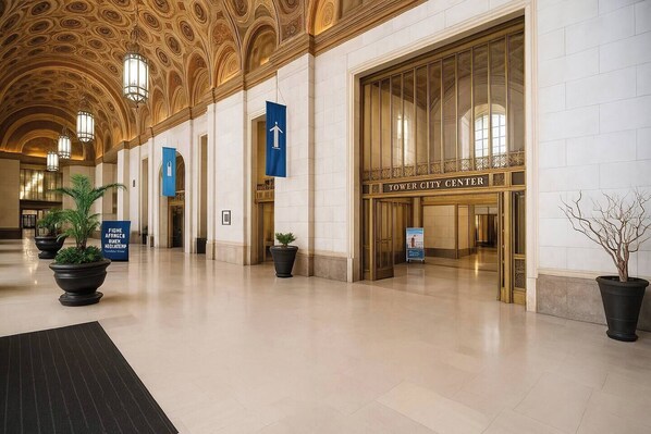 Exterior - Cozy Downtown Suite | Stadiums · Casino · R&R Hall (Cleveland)