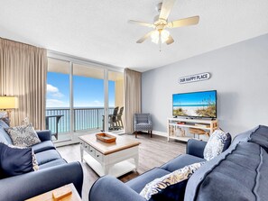 Leilighet, 1 kingsize-seng med sovesofa (Majestic Beach Towers 2-1703) | Oppholdsområde