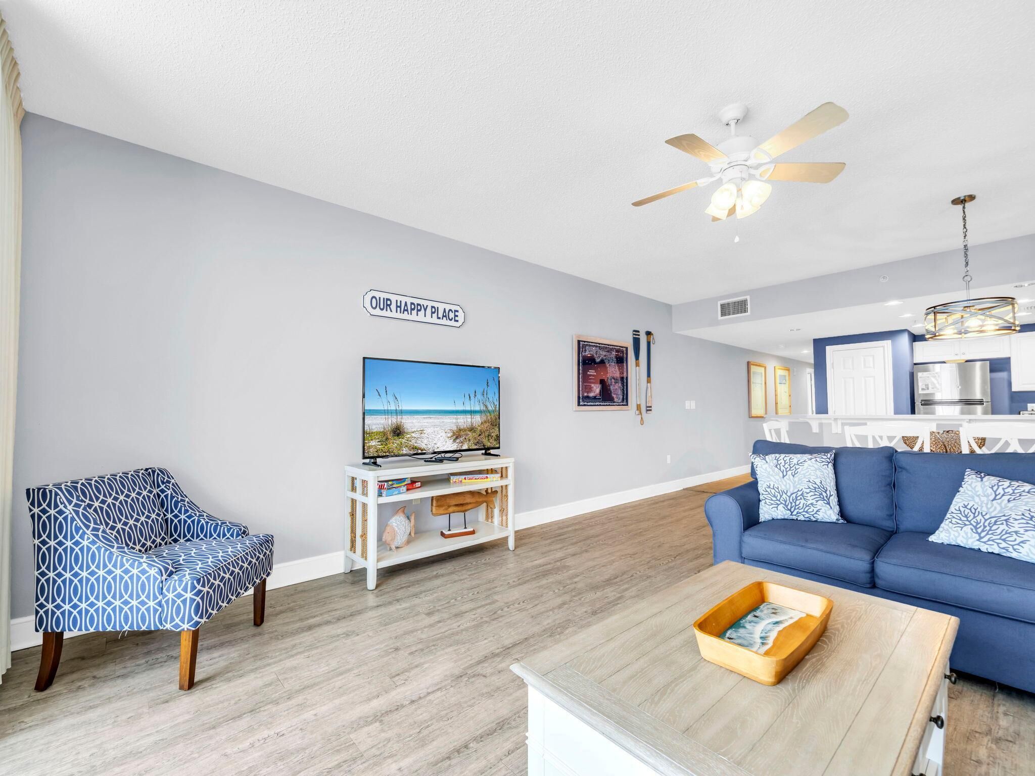 Condo, 1 King Bed with Sofa bed (Majestic Beach Towers 2-1703) | Living area