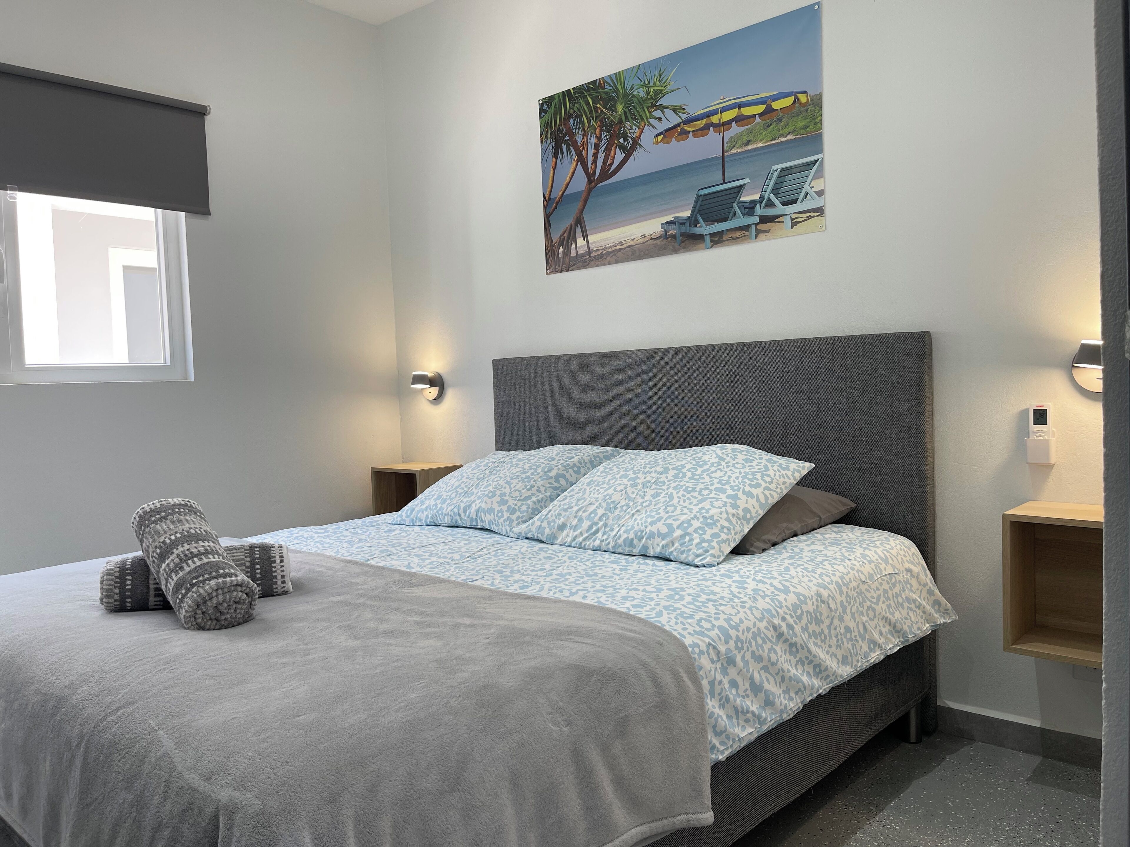 ตู้นิรภัยในห้องพัก, ผ้าม่านกันแสง, เตารีด/โต๊ะรีดผ้า, Wi-Fi ฟรี