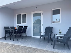 Deluxe-lejlighed - 2 soveværelser - ikke-ryger - køkken (#6 w/out microwave) | Terrasse/gårdhave