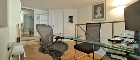 Apartment | 2 bedrooms, Internet