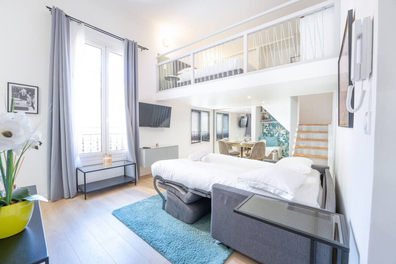 1 chambre, coffres-forts dans les chambres, fer et planche à repasser