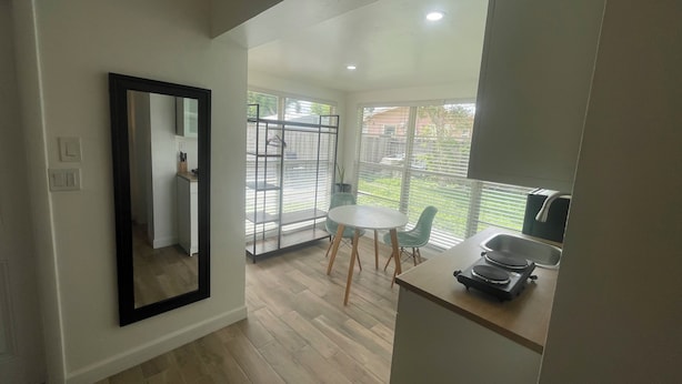 Interior - Studio 1505 - Wilton Manors (Fort Lauderdale)