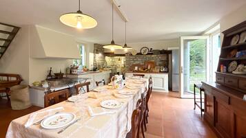 House | 4 bedrooms, Internet