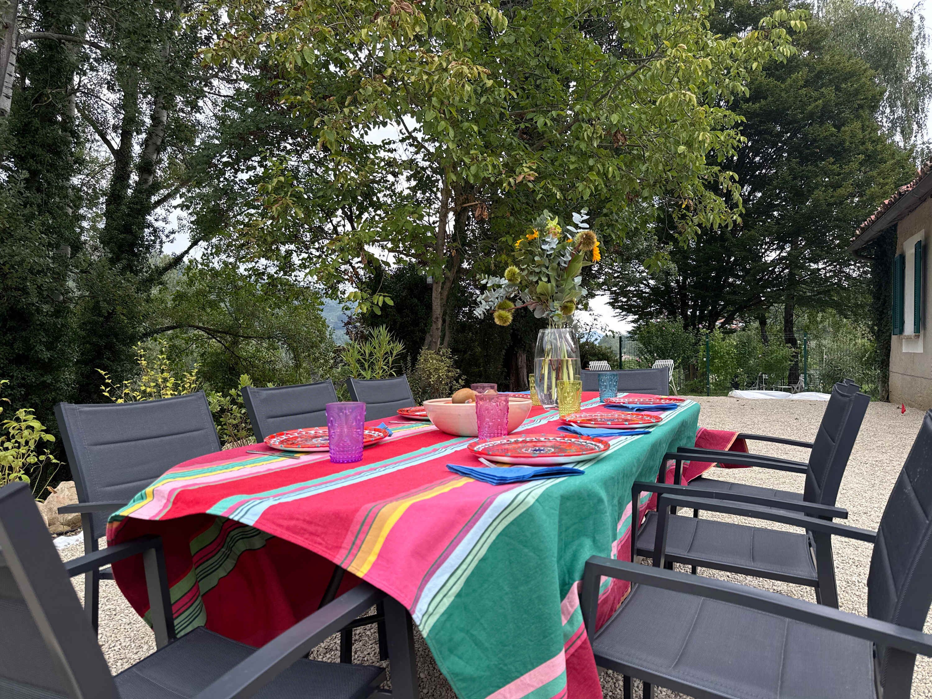 Rumah | 4 kamar tidur, meja kerja, dan internet