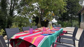 Rumah | 4 kamar tidur, meja kerja, dan internet