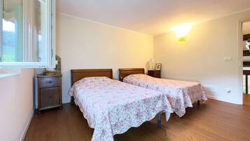 Nhà | 4 phòng ngủ, truy cập Internet tốc độ cao