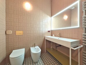 Apartment | 2 bedrooms, Internet