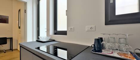 Apartment | 2 bedrooms, desk, Internet