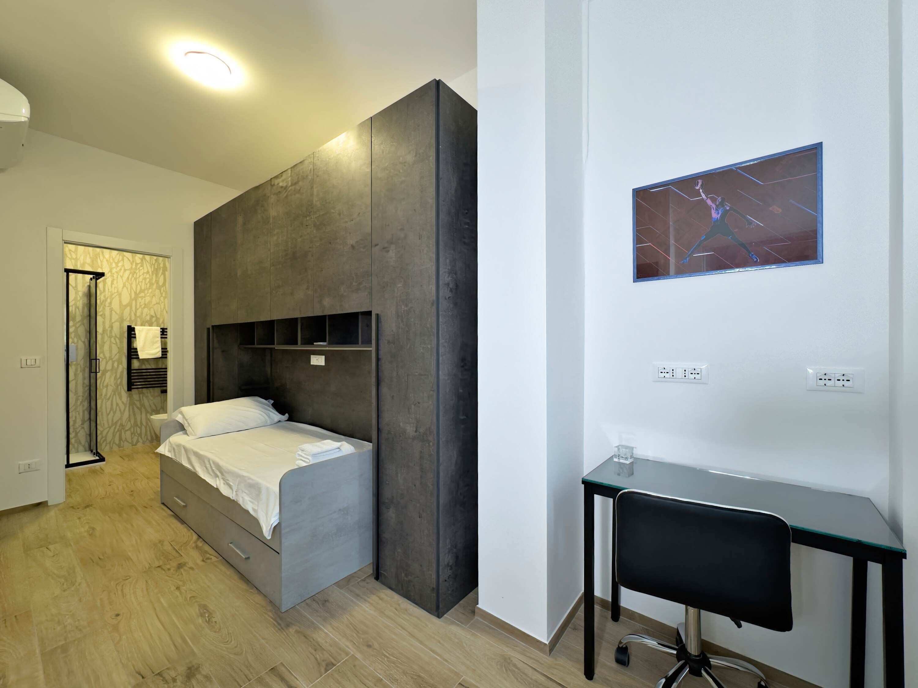 Apartamento | 2 dormitorios, escritorio, Internet