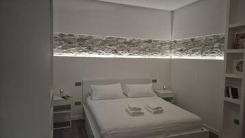 1 camera, Wi-Fi gratuito, lenzuola